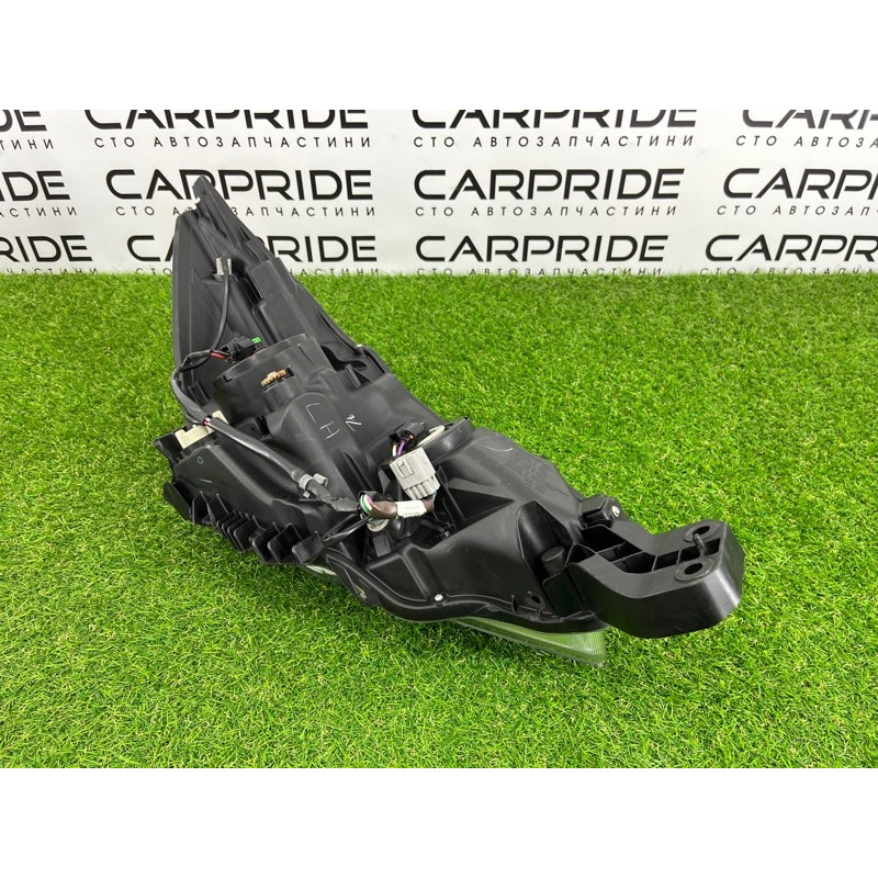 Фара (оптика) Subaru Outback BS 84001AL03A