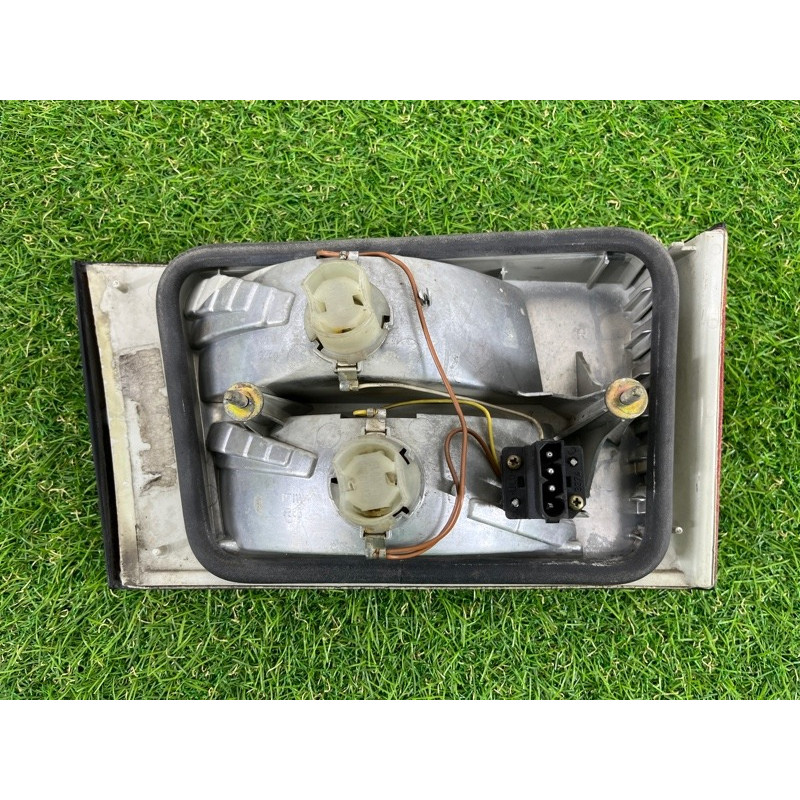 Задний фонарь (оптика) BMW 5-series E34 63218351632