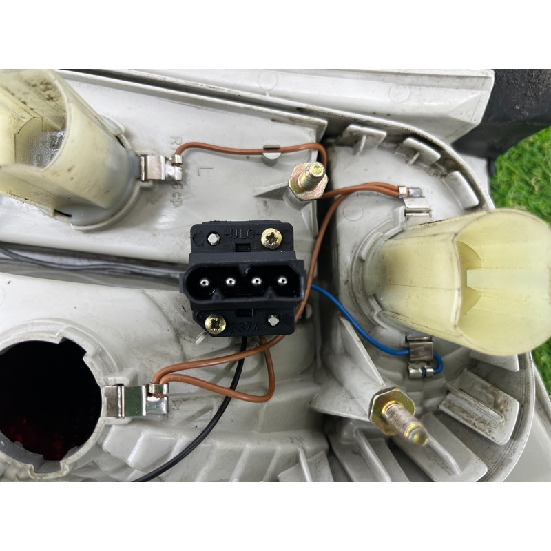 Задний фонарь (оптика) BMW 5-series E34 63218351647