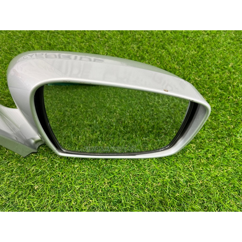 Дзеркало (скло та дзеркала) Infiniti M35 Y50