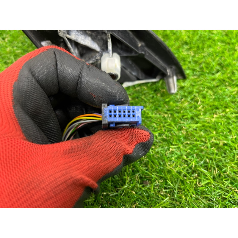 Зеркало (стекла и зеркала) PEUGEOT 607 1 2002 3.0i V6 8149P1