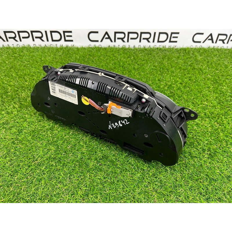 Панель приборов (салон) AUDI A5 8T 8T0920981D