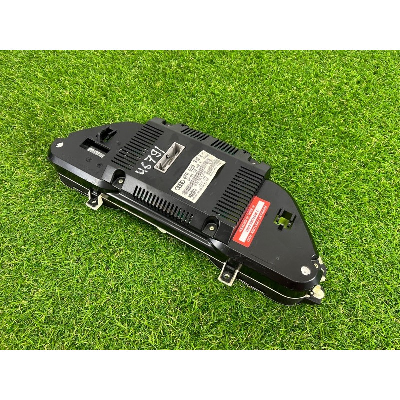 Панель приладів (салон) Audi A6 C6 4F0920950M