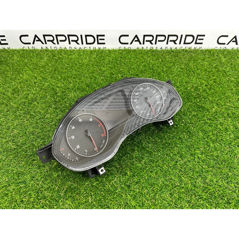 Панель приборов (салон) Audi A6 C7 2013 4G8920950P