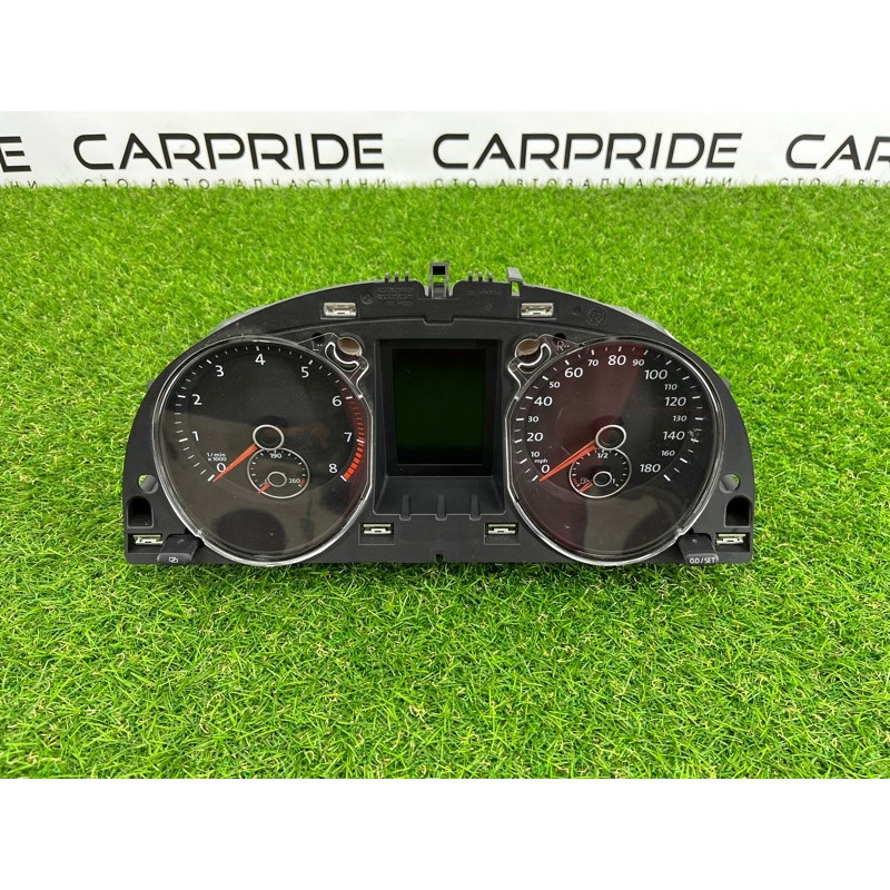 Панель приборов (салон) Volkswagen CC 3C 3C8920970B