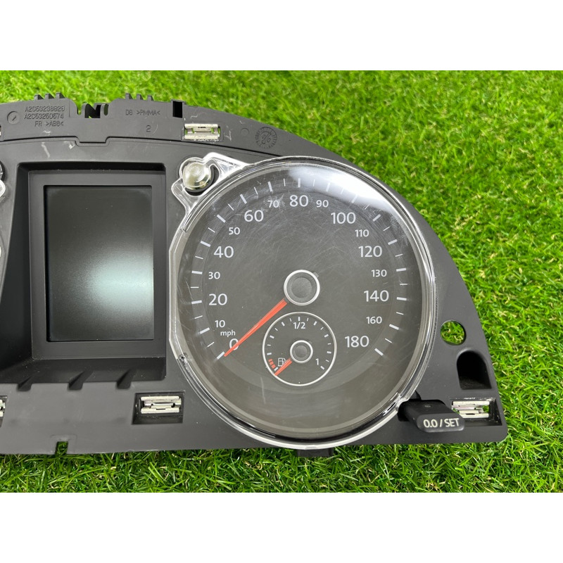 Панель приборов (салон) Volkswagen CC 3C 3C8920970J