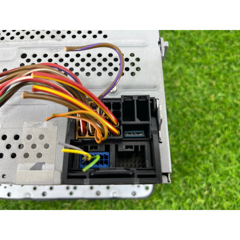 Магнитофон (электрика) Volkswagen Jetta MK6 2011 2.5 1K0035164A