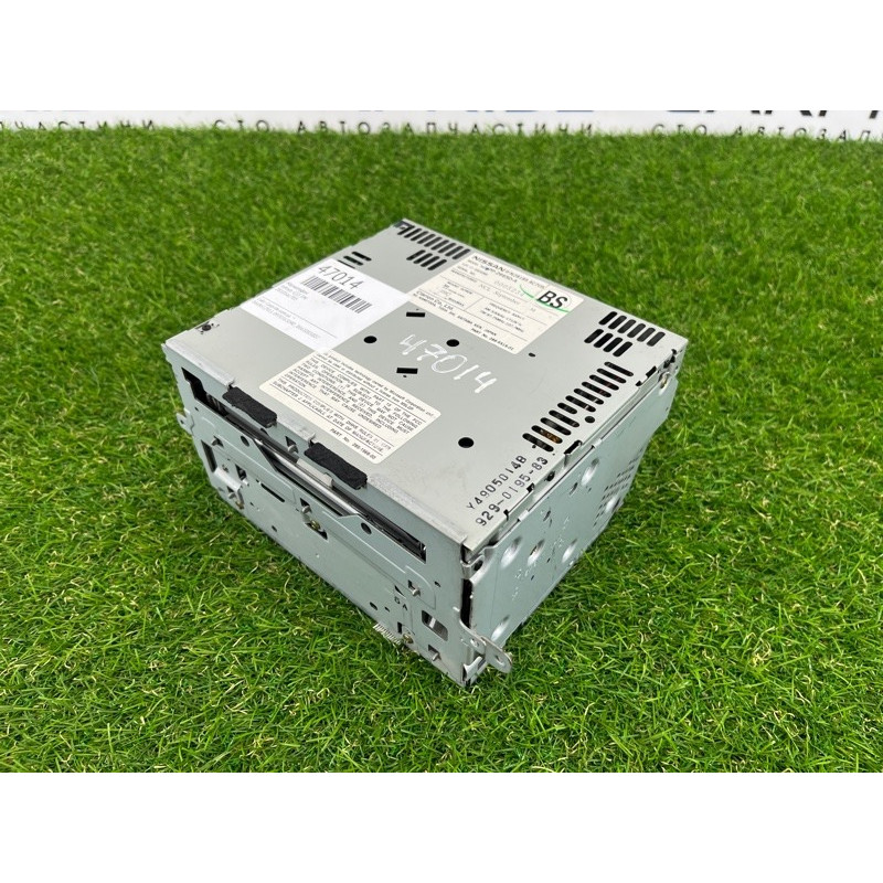 Магнитофон (электрика) Infiniti G35 Coupe 2005 28185AC705