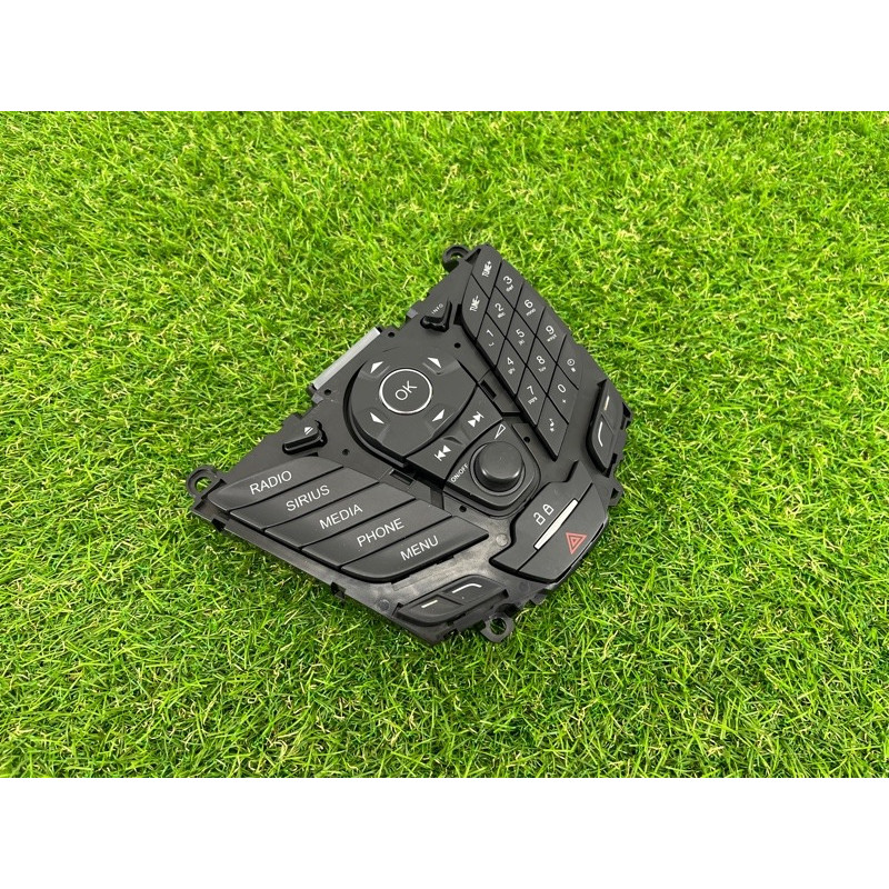 Панель управления мультимедиа (электрика / блок управления) FORD Focus MK3 2014 2.0 DM5Z18C858KA