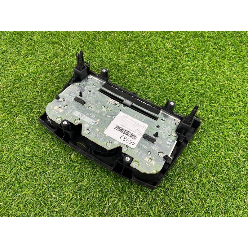 Панель управления мультимедиа (электрика / блок управления) Mazda 3 BL BDA466AH0