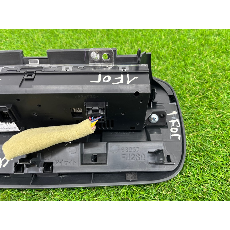 Информационный дисплей (электрика) Subaru Forester SJ 2016 2.5 85261SG600