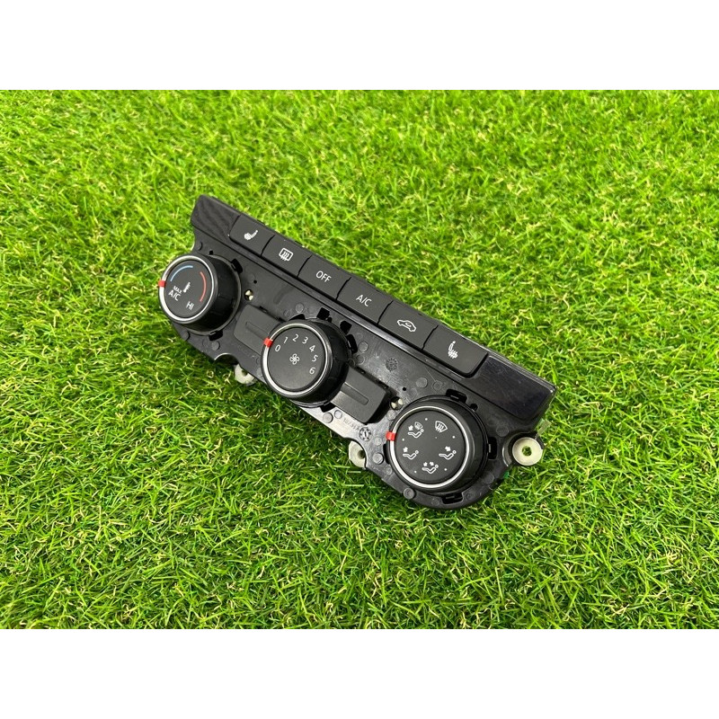 Блок управления климат-контролем (электрика / блок управления) Volkswagen Passat B7 2014 1.8 561907426CZJU