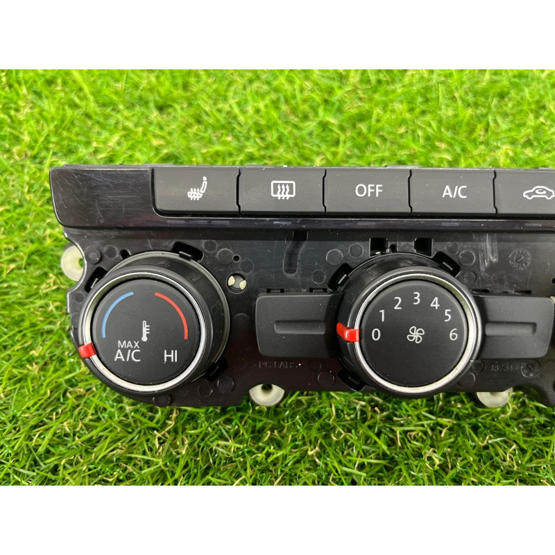 Блок управления климат-контролем (электрика / блок управления) Volkswagen Passat B7 2014 1.8 561907426CZJU