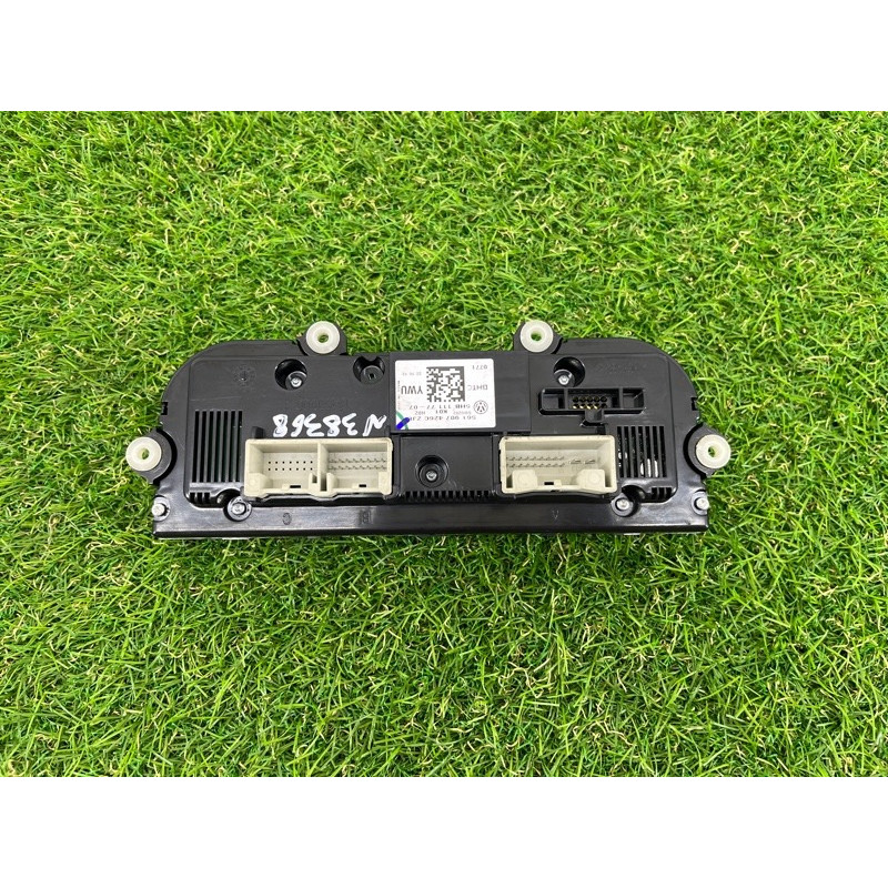 Блок управления климат-контролем (электрика / блок управления) Volkswagen Passat B7 2014 1.8 561907426CZJU