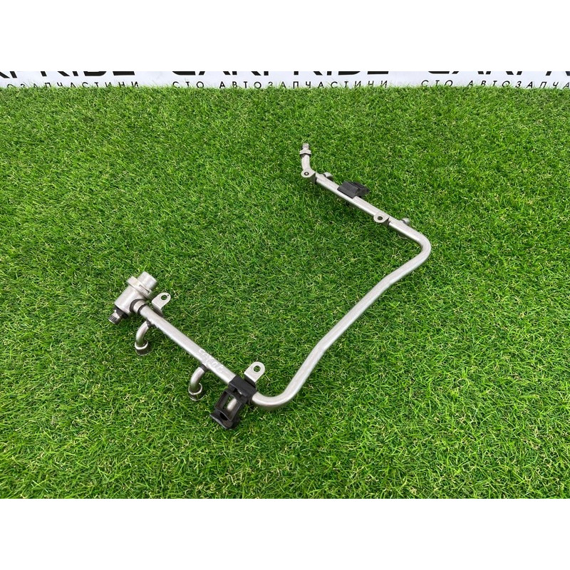 Топливная рампа (топливная система) Audi A6 C4 2.6 078133681N