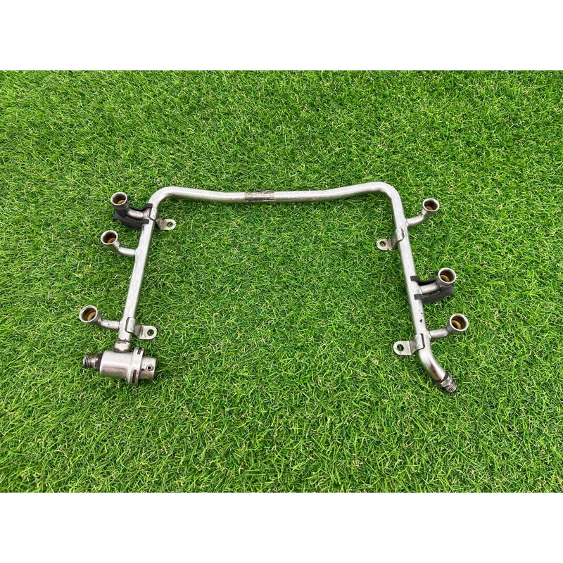 Топливная рампа (топливная система) Audi A6 C4 2.6 078133681N