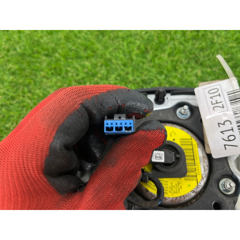 Airbag руля (airbag / безопасность) BMW 5-series F10 2013 N47D20 32306783839