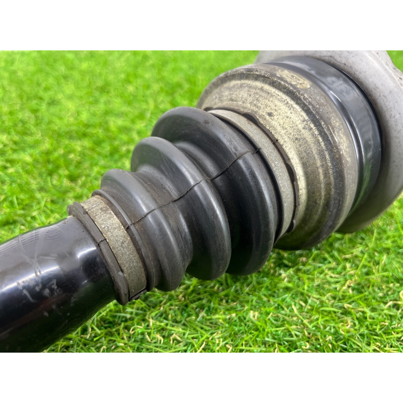 Привод (трансмиссия) BMW 5-series F10 2013 N63B44 33207647026