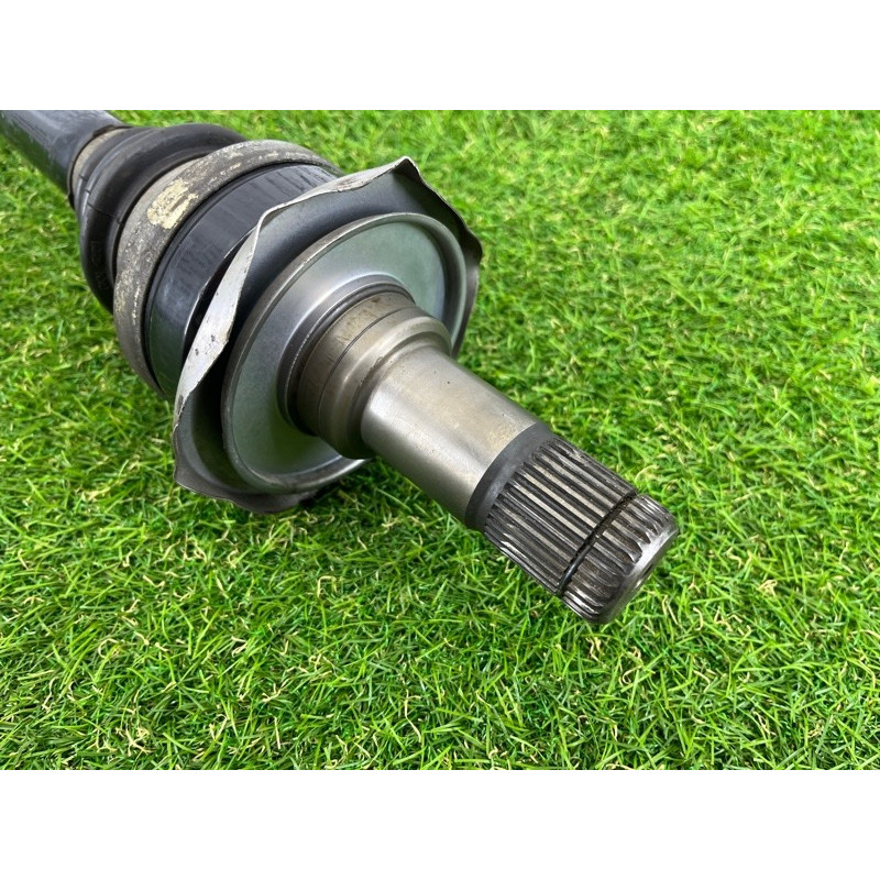 Привод (трансмиссия) BMW 5-series F10 2013 N63B44 33207647026