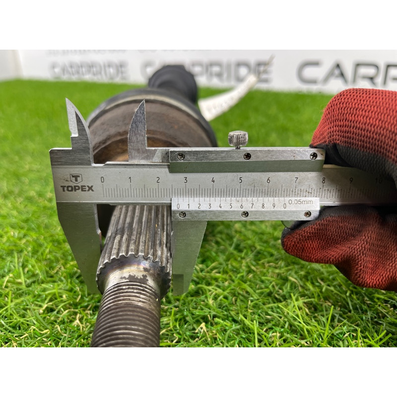 Привод (трансмиссия) Renault Megane 2 2004 1.9 DCI 8200198016