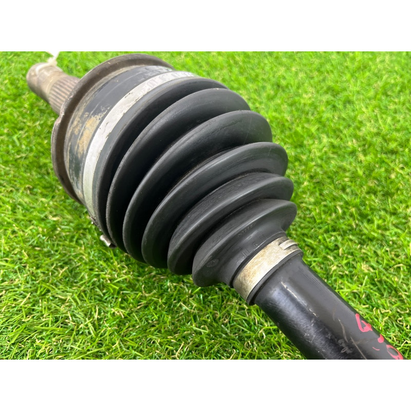 Привод (трансмиссия) Toyota Sequoia XK60 423300C010