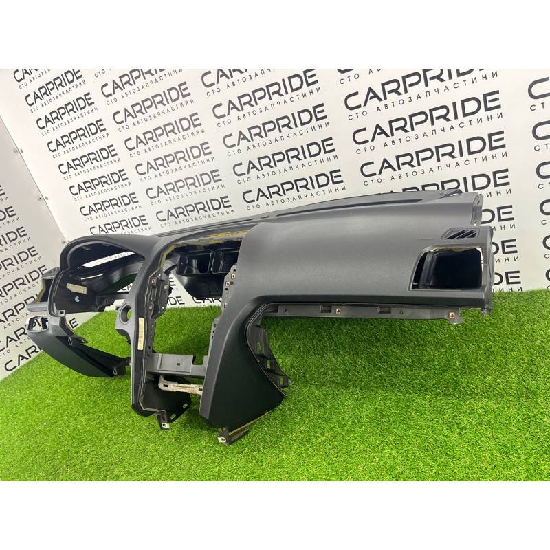 Торпедо (салон) Ford Explorer MK5 2017 3.7 FB5Z-7804320-DA