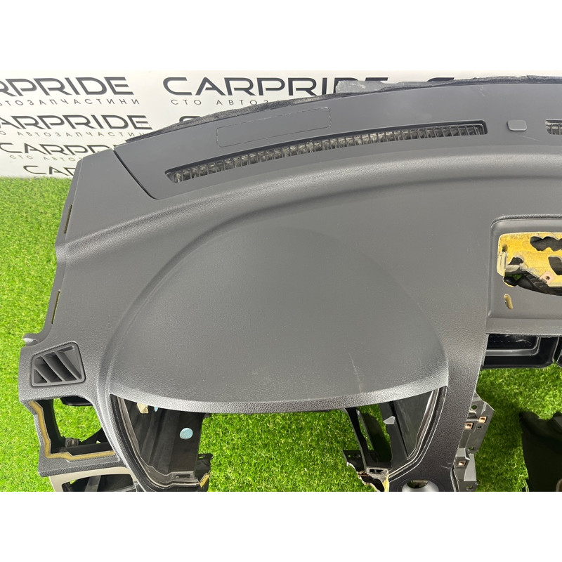 Торпедо (салон) Ford Explorer MK5 2017 3.7 FB5Z-7804320-DA