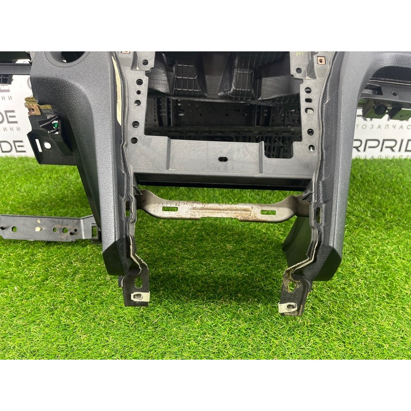 Торпедо (салон) Ford Explorer MK5 2017 3.7 FB5Z-7804320-DA