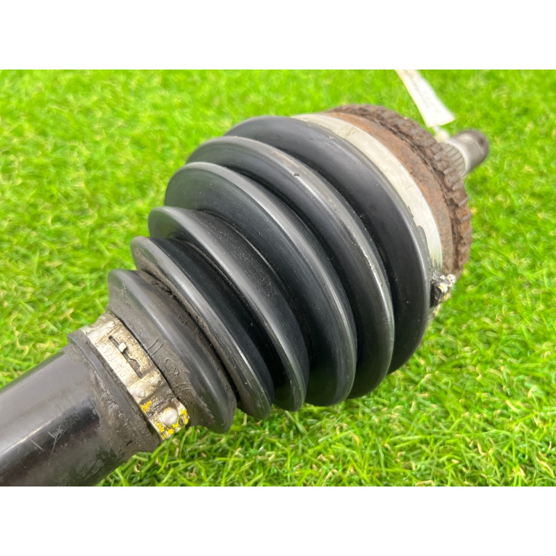 Привод (трансмиссия) PEUGEOT 607 1 2002 3.0i V6 32720T