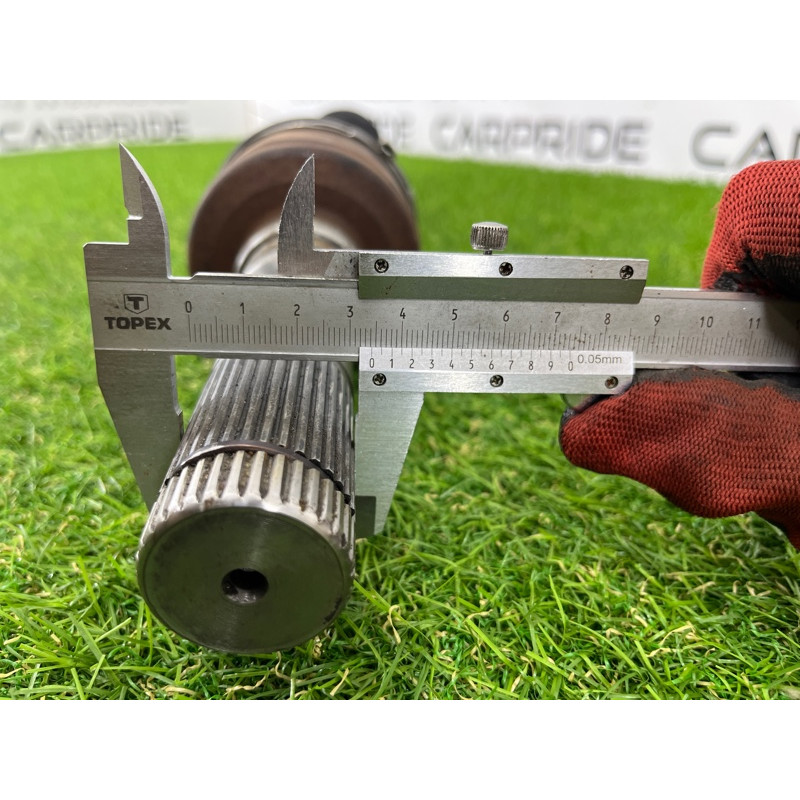 Привод (трансмиссия) Ford Mustang MK6 fr334k139ac