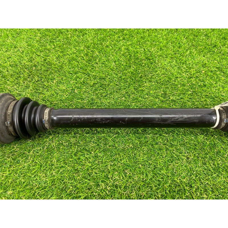 Привод (трансмиссия) BMW 5-series F10 2013 N63B44 33207581015