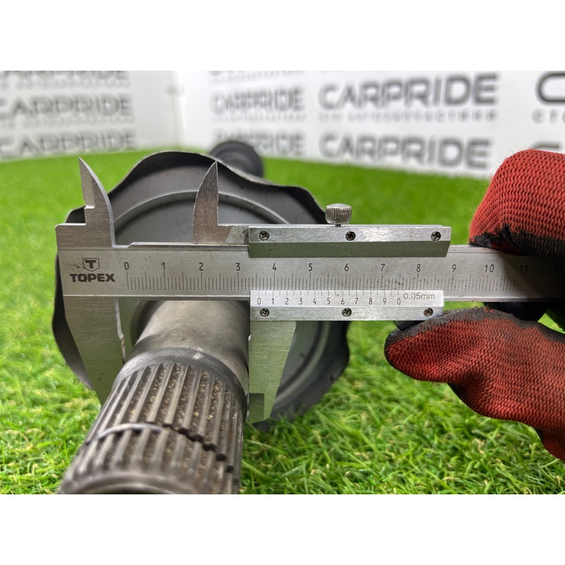 Привод (трансмиссия) BMW 5-series F10 2013 N63B44 33207581015