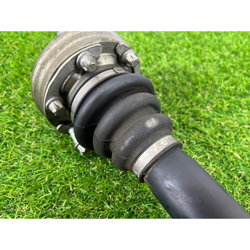 Привід (трансмісія) BMW 3-series E93 2010 3.0 N52 33217527027