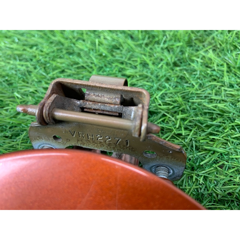 Лючок топливного бака (кузов и элементы) Dodge Journey SXT 2014 3.6 5076926AE