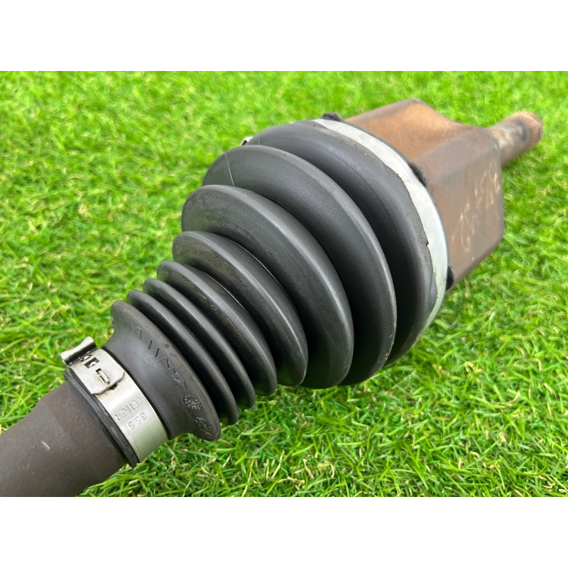 Привод (трансмиссия) FORD Fusion MK5 dg913b437gb