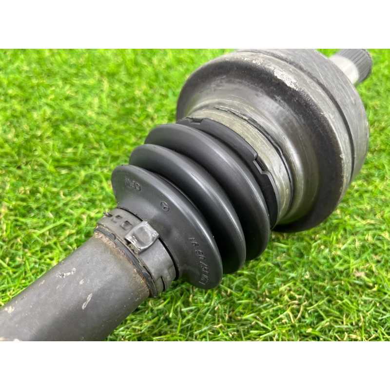 Привод (трансмиссия) Mercedes-Benz GL X164 2012 4.6 a1643502610