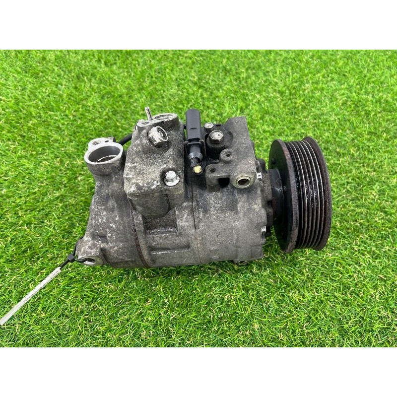 Компрессор кондиционера (отопление и кондиционирование) Volkswagen Touareg 7L 2004 3.2 3B0820803C