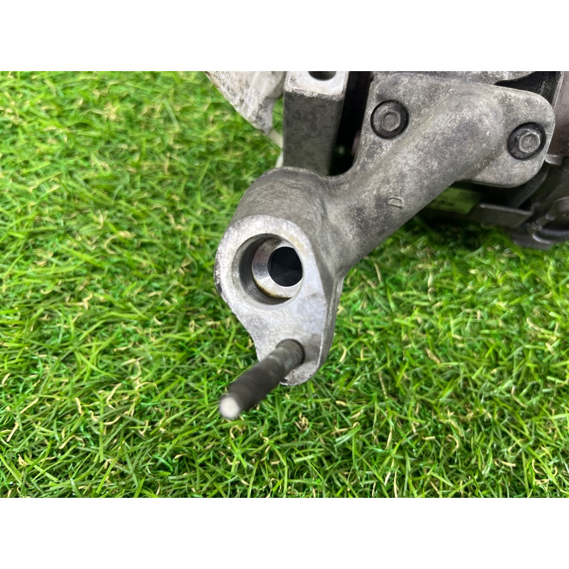 Компрессор кондиционера (отопление и кондиционирование) Lexus RX XU30 2007 3.0 1MZ-FE 8832048060