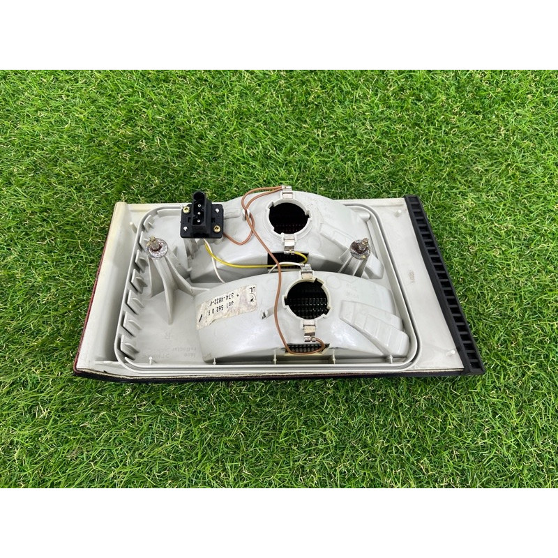 Задний фонарь (оптика) BMW 5-series E34 63218351632