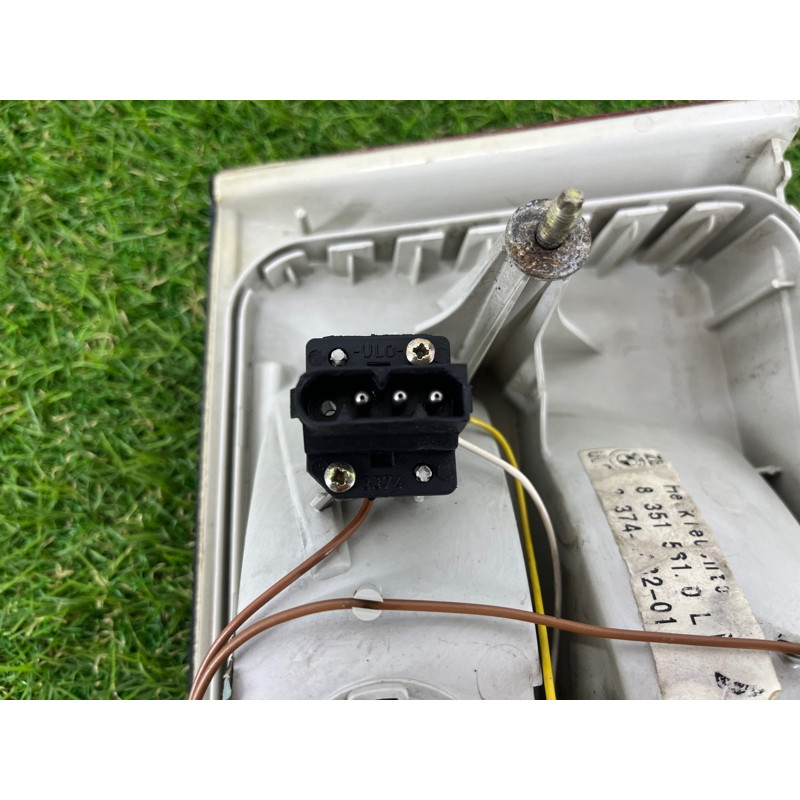 Задний фонарь (оптика) BMW 5-series E34 63218351631