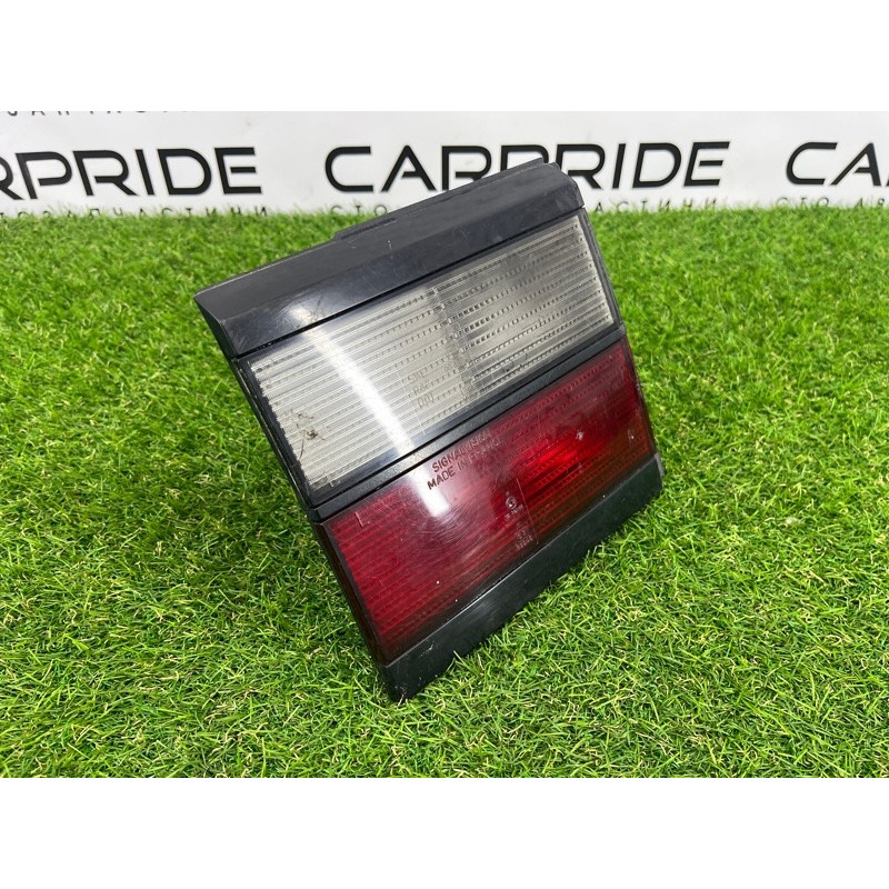 Задний фонарь (оптика) Volkswagen Passat B3 333945107