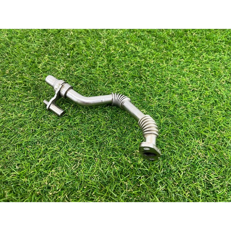 Обратный маслопровод турбины (впускная система) BMW 5-series F10 2013 N63B44 11429454094