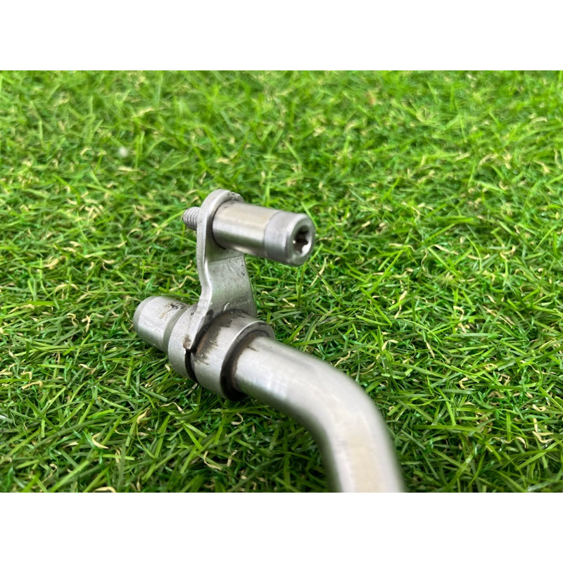 Обратный маслопровод турбины (впускная система) BMW 5-series F10 2013 N63B44 11429454094