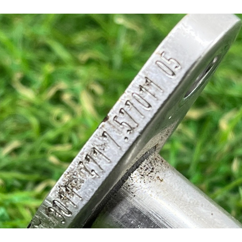 Обратный маслопровод турбины (впускная система) BMW 5-series F10 2013 N63B44 11429454095