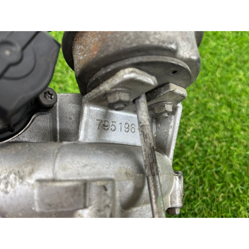 Турбина (выпускная система) BMW 5-series F10 2013 N63B44 11657576985