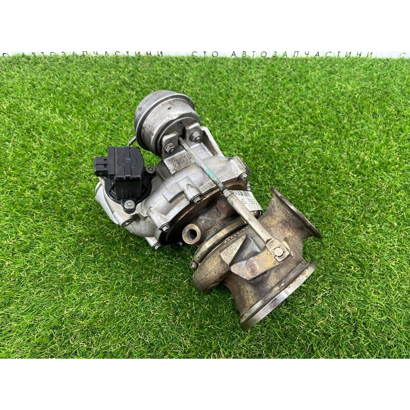 Турбина (выпускная система) BMW 5-series F10 2013 N63B44 11657576985