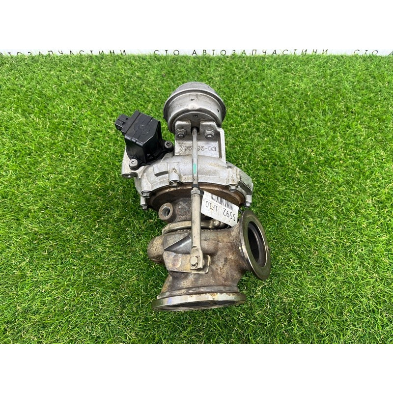 Турбина (выпускная система) BMW 5-series F10 2013 N63B44 11657576985