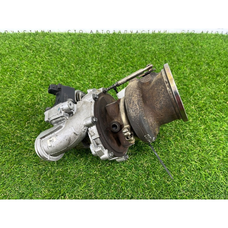 Турбина (выпускная система) BMW 5-series F10 2013 N63B44 11657576985