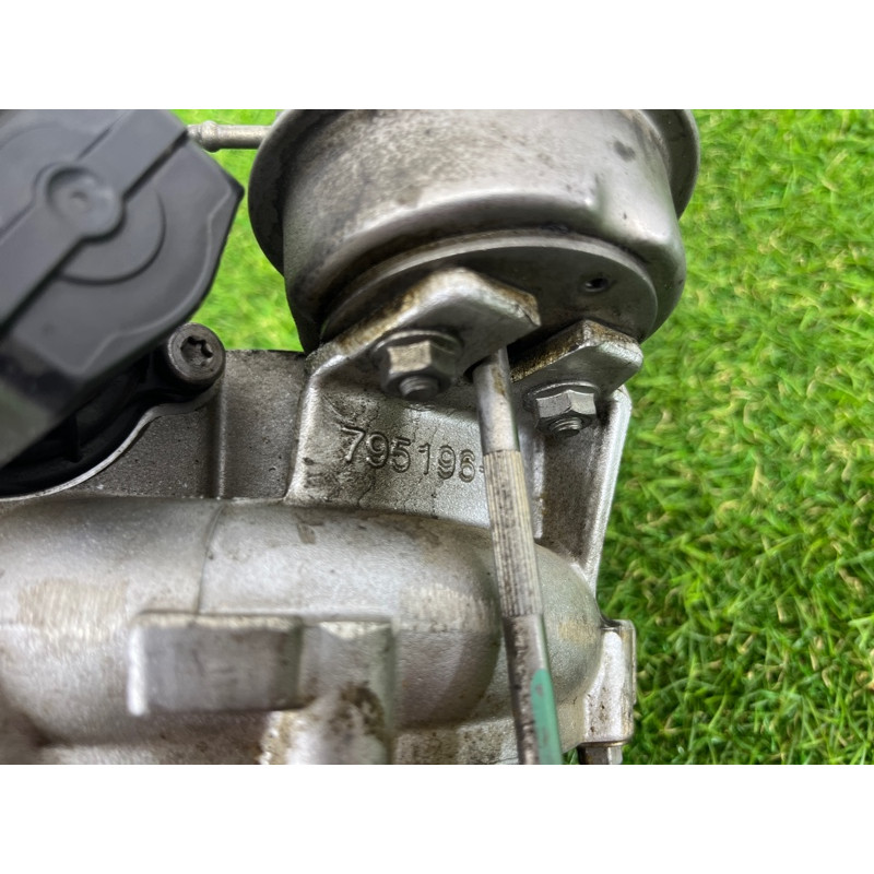 Турбина (выпускная система) BMW 5-series F10 2013 N63B44 11657576985