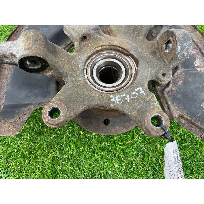 Цапфа подвески (подвеска) Mercedes-Benz C-class W203 2007 3.0 A2033300820